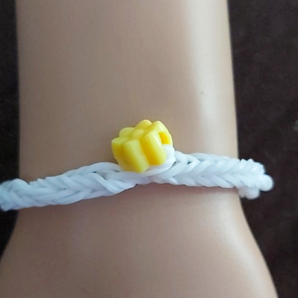 Sunflower bracelet 💛 🌻 🌻